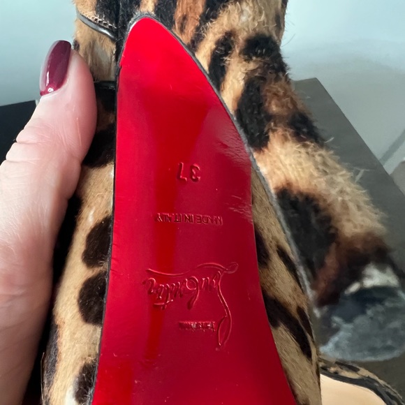 Christian Louboutin Leopard Print Laced pump - Picture 6 of 7